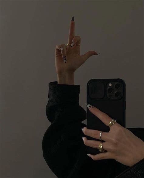 middle finger dp|Girl Middle Finger Images .